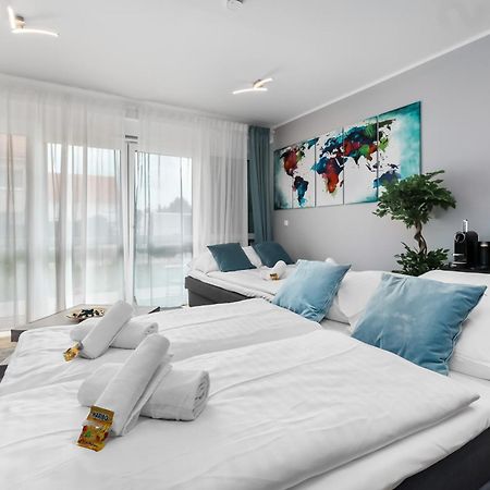 Design Luxus, Vollausstattung, Neubau, 30Min Hbf Leipzig 8, Naehe Flughfaen, Bmw, Dhl, Amazon Apartamento Schkeuditz Exterior foto