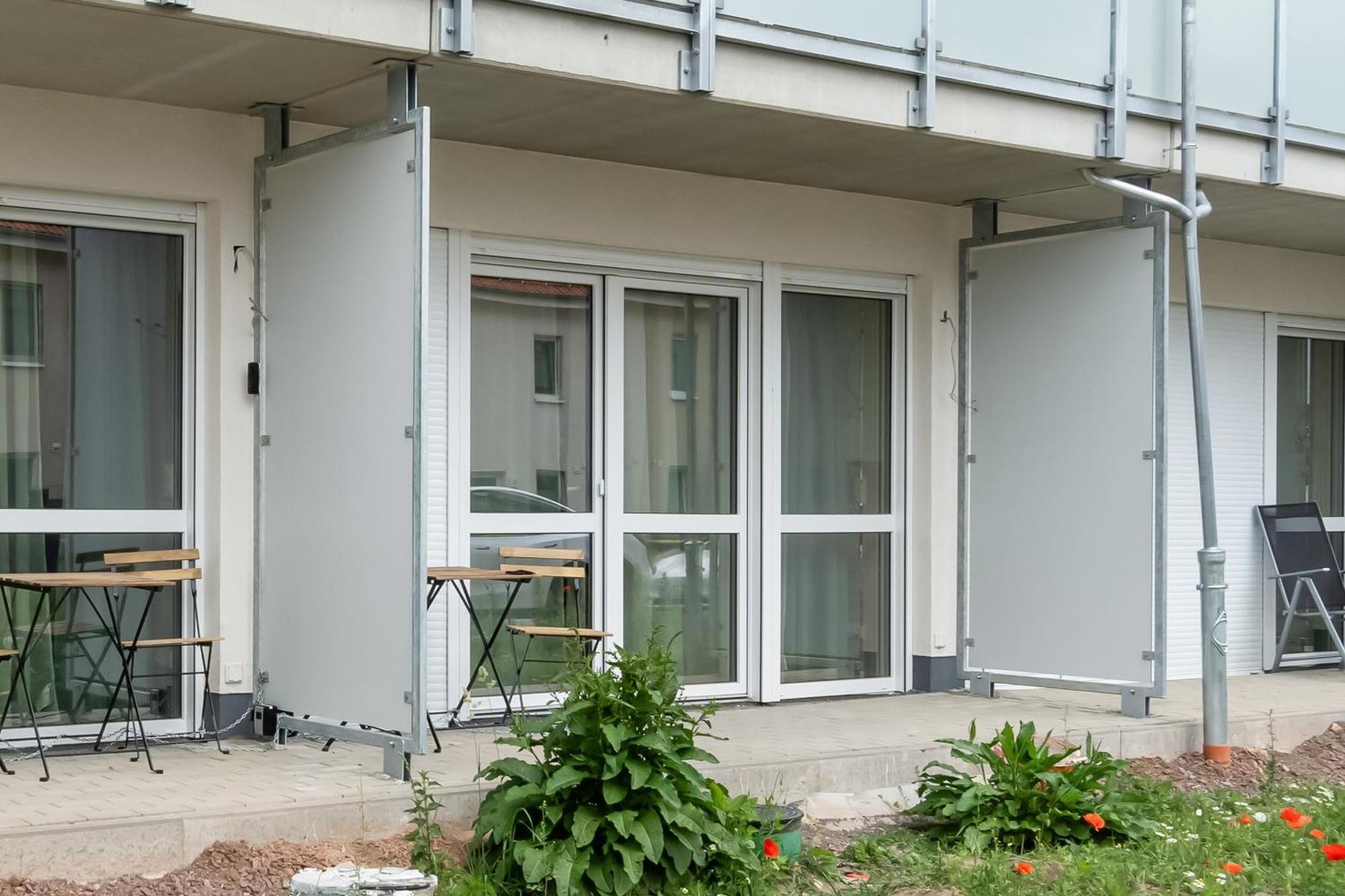 Design Luxus, Vollausstattung, Neubau, 30Min Hbf Leipzig 8, Naehe Flughfaen, Bmw, Dhl, Amazon Apartamento Schkeuditz Exterior foto